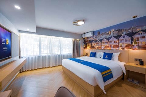 速8精选酒店(三亚湾椰梦长廊店)