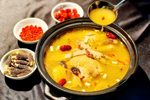 理县晓月晴岚酒店