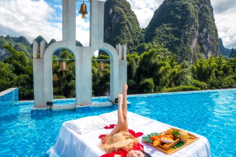 阳朔烟雨蓝湾观景度假酒店(阳朔高铁站20元人民币景区店)