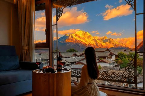 在山也·日照金山观雪山全景美宿(丽江古城店)