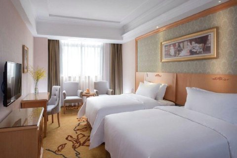 欢喜维纳酒店(梧州南宁百货店)