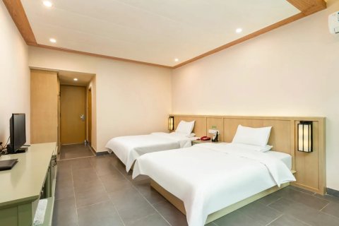 广东第一峰森林温泉度假酒店