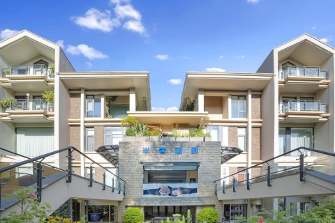 昆明半舍湖畔客栈(滇池海埂大坝店)