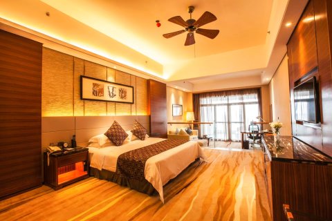 海阳十里金滩酒店