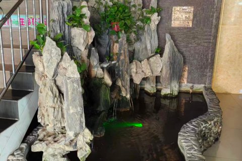 富宁尚雅主题酒店