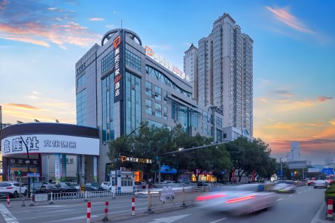 南苑E家plus酒店(宁海西子国际店)