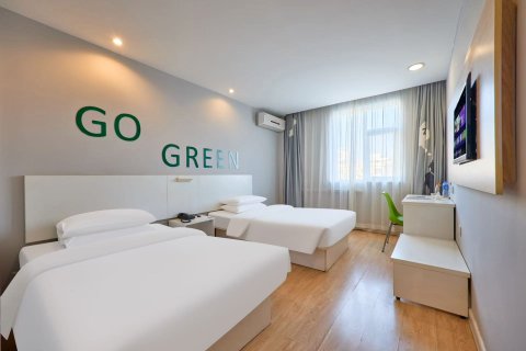 莫泰酒店(宁海中国模具城兴宁中路店)