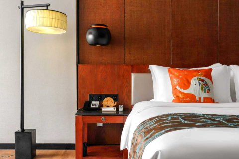 桂林璟象酒店(象鼻山景区两江四湖店)