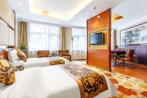 庆阳惠通商务酒店(市人民医院东方丽晶茂店)