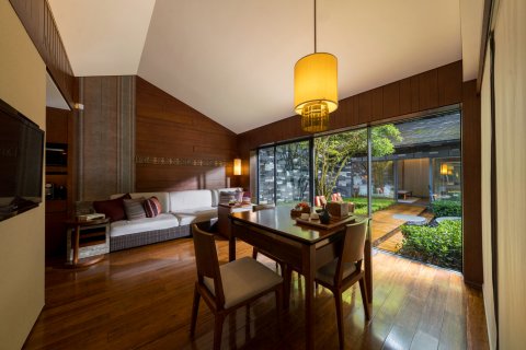 腾冲石头纪酒店