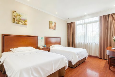 庐江华庭快捷酒店