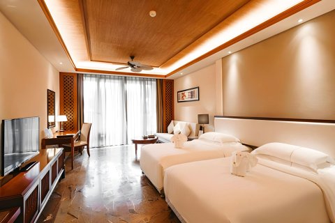 三亚亚龙湾石溪墅建国度假酒店