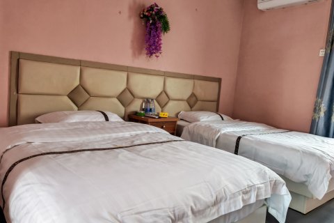 南极村灯楼角渡海山庄民宿(灯楼角店)