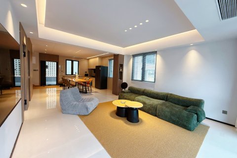 天鹅堡养生度假酒店