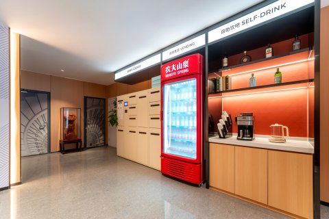 柏曼酒店(济南大明湖趵突泉店)