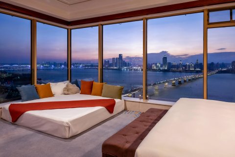 南昌力高皇冠假日酒店(滕王阁店)