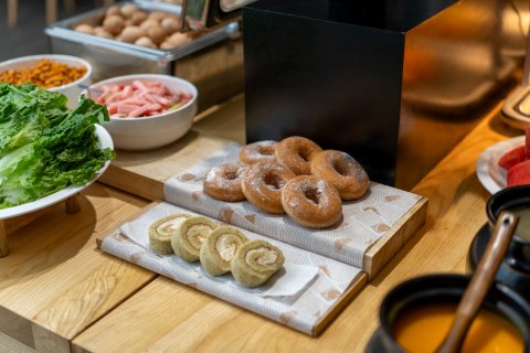 帝伦汀酒店(泸州江阳区水井沟商业步行街店)