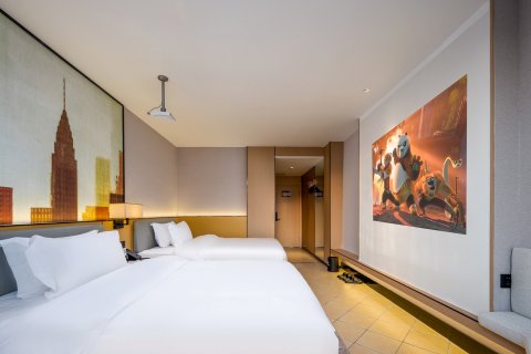 爱丽智慧酒店(海口友谊商业广场骑楼老街店 )