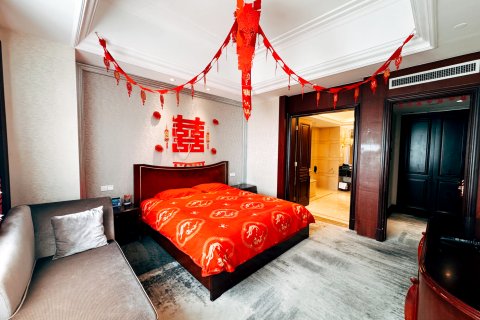 安阳华强诺华廷酒店(文体中心体育场店)