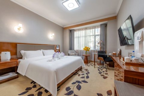 徳令哈海西宾馆