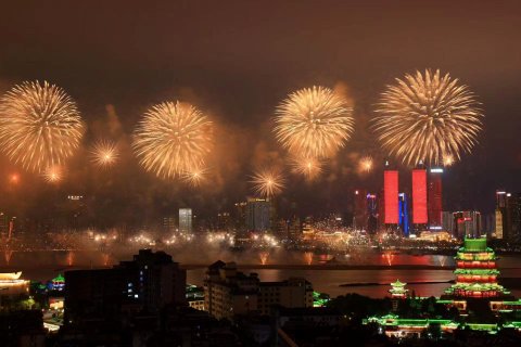 隐奢Luxury江景民宿丨UrbanRetreatDesign南昌(滕王阁万寿宫店)