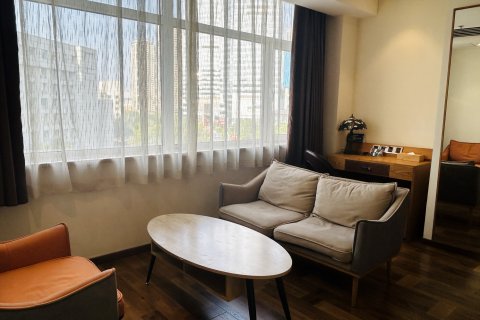 喆啡酒店(沈阳北站岐山路地铁站店)