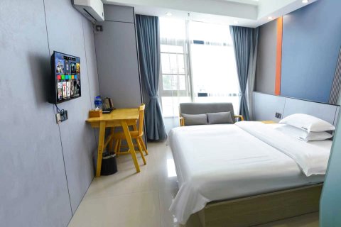 转角城市酒店(揭阳潮汕国际机场店)