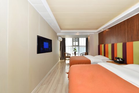 安漫漫精品酒店(贵阳高铁北站店)