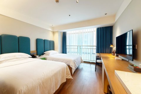 上海万信R酒店(陆家嘴金融街区店)