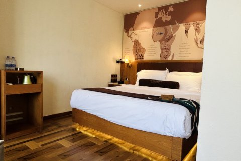 喆啡酒店(沈阳北站岐山路地铁站店)