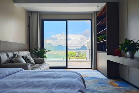 安龙泓芙蓉酒店