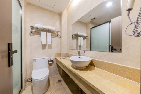 丰顺悦江温泉酒店