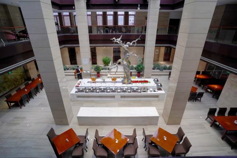 丽呈睿轩酒店(灵石新建东街店)