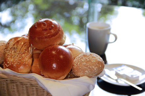 襄阳富力皇冠假日酒店(诸葛亮广场万达广场店)