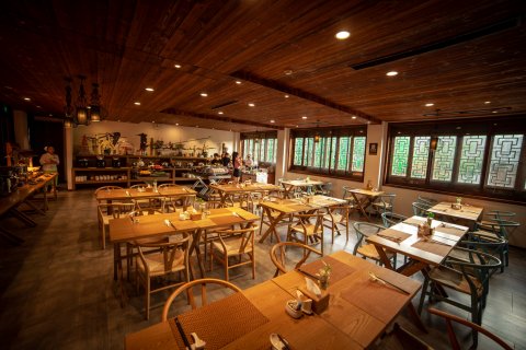 茅山东方盐湖城盐泉涵馆