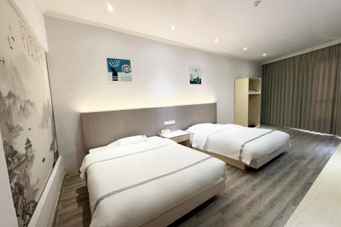 上郡酒店(贺州灵峰广场店)