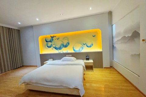 上郡酒店(贺州灵峰广场店)