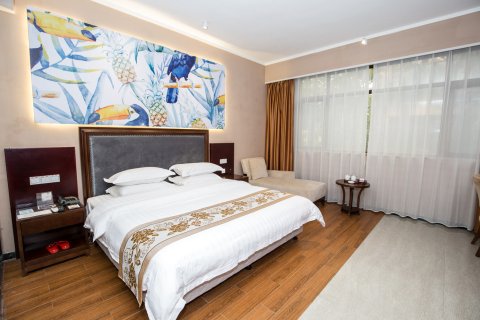 清远佛冈聚龙湾天然温泉度假村