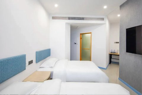 天津渤海大楼酒店(天津站滨江道步行街店)