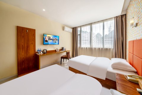 如佳酒店(铜仁火车站店)