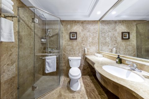 乌兰察布名仕假日酒店(集宁南站市中心医院店)