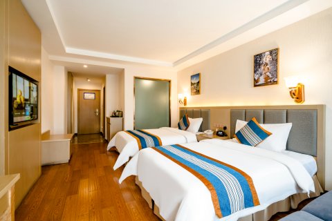 蕃坊丝路酒店(松潘客运中心店)