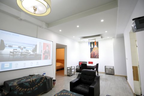 重庆轻松酒店(四公里轻轨站店)