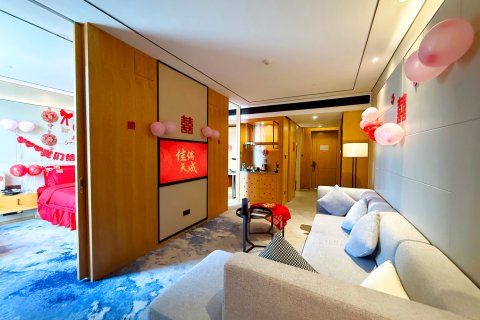 丽呈朗誉酒店(肇庆七星岩景区店)