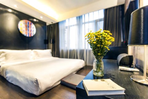 桔子酒店(南京夫子庙张府园地铁站店)