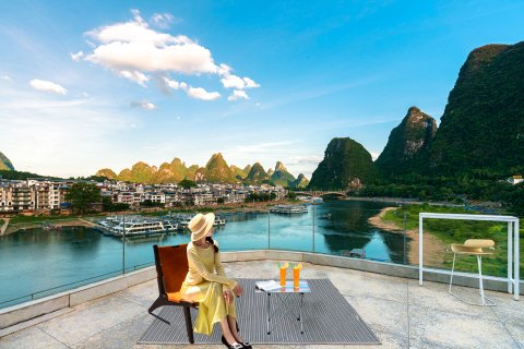 喜糖·江景度假酒店(阳朔西街漓江店)