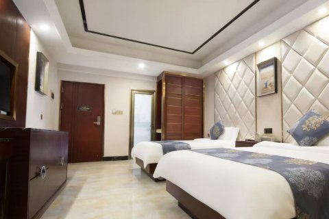 佳轩假日酒店(三亚湾凤凰机场店)