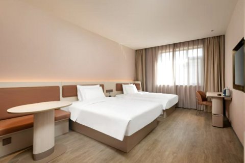 汉庭酒店(沈阳中街地铁站店)