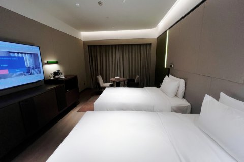 杭州西湖桔子水晶酒店