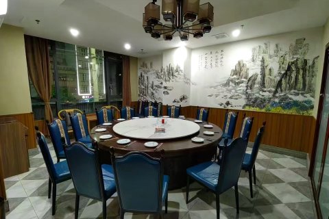 华尔顿酒店(临高汽车站富罗天街店)